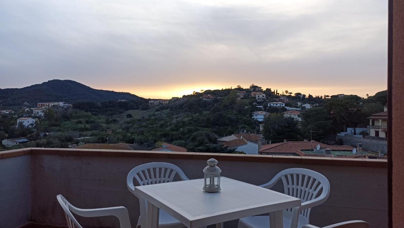 Consumella24 Apartamento Portoferraio Exterior foto